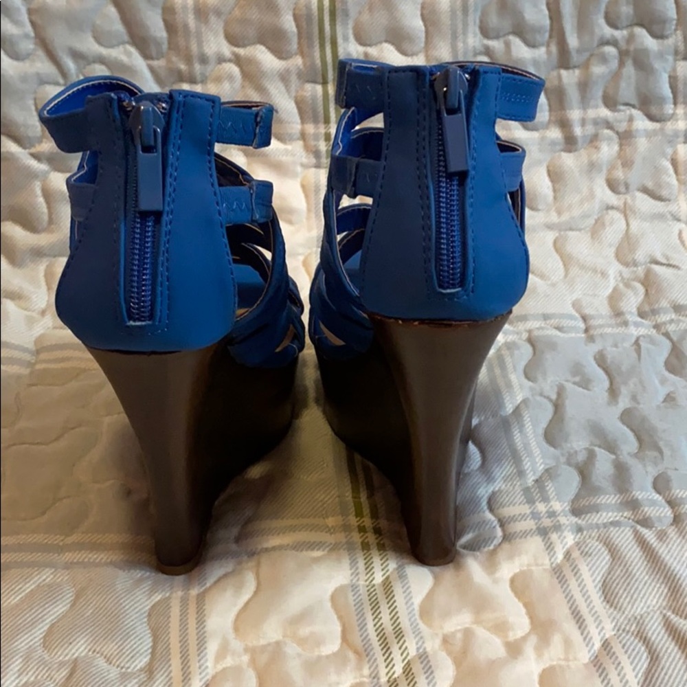 Wedges - Picture 2 of 2